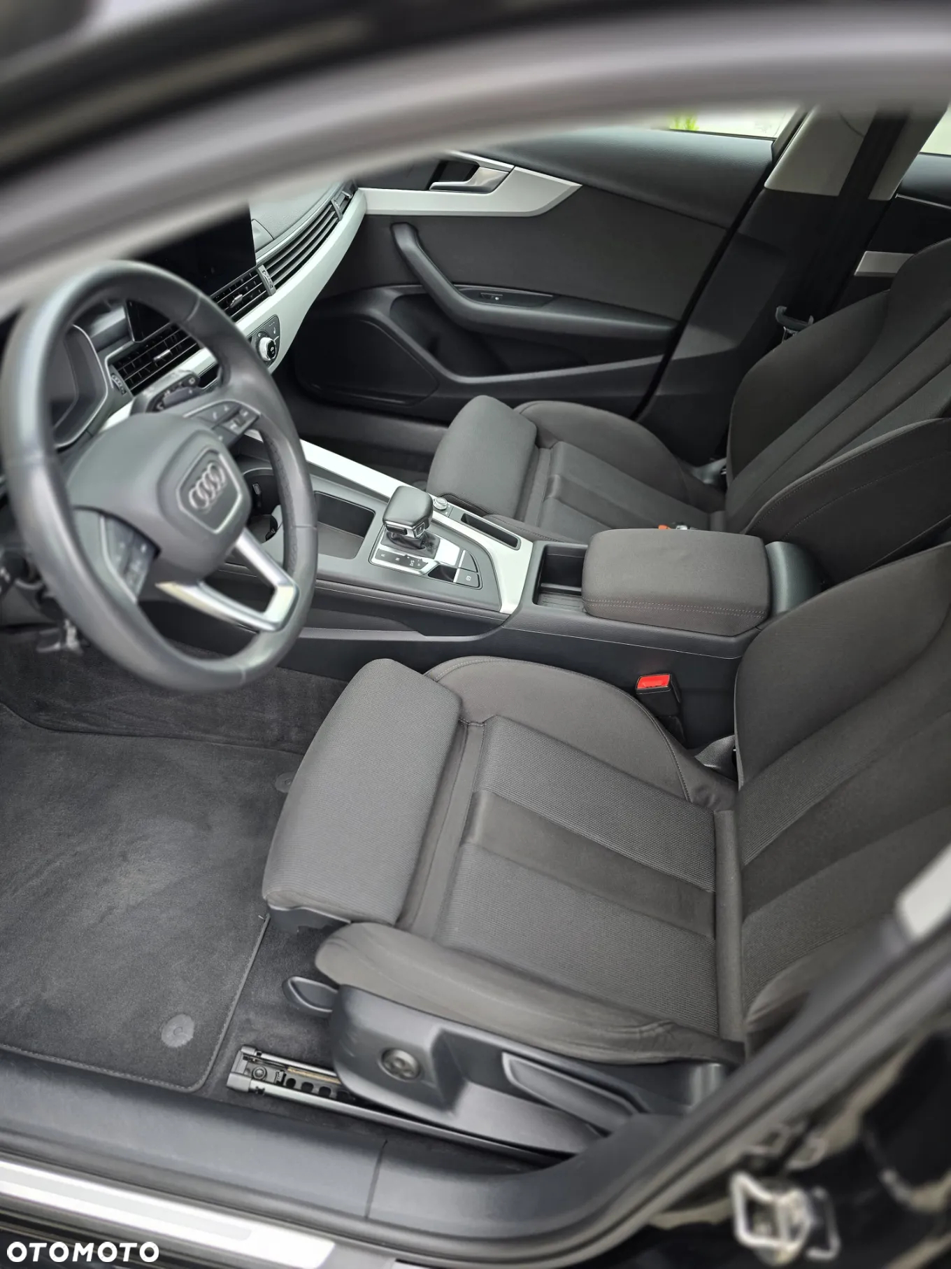 Audi A4 40 TDI Advanced S tronic - 18