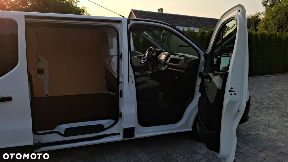 Renault Trafic - 10