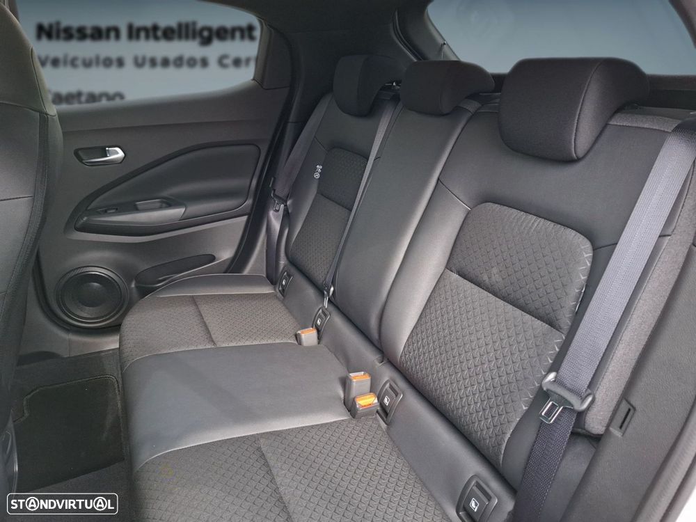 Nissan Juke 1.6 Hybrid N-Connecta Two Tone - 6