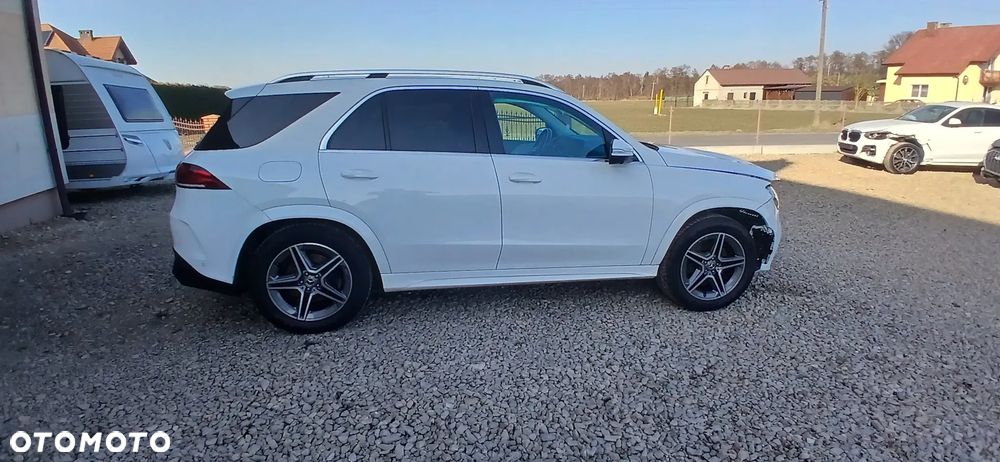 Mercedes-Benz GLE 350 d 4Matic 9G-TRONIC AMG Line - 3