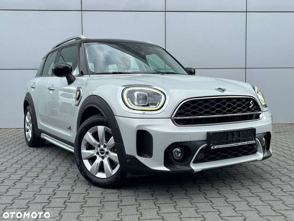 MINI Countryman Cooper SE ALL4 - 6