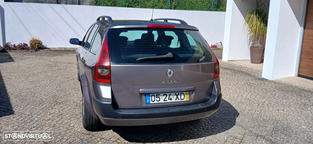Renault Mégane Break 1.5 dCi C Authentique - 4