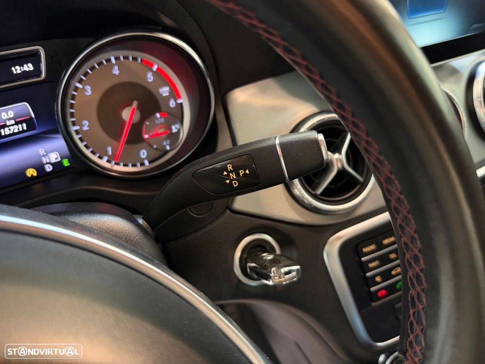 Mercedes-Benz CLA 220 d AMG Line Aut. - 25