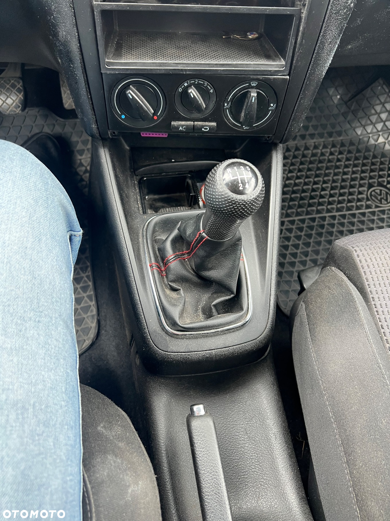 Volkswagen Golf IV 1.6 Basis - 13
