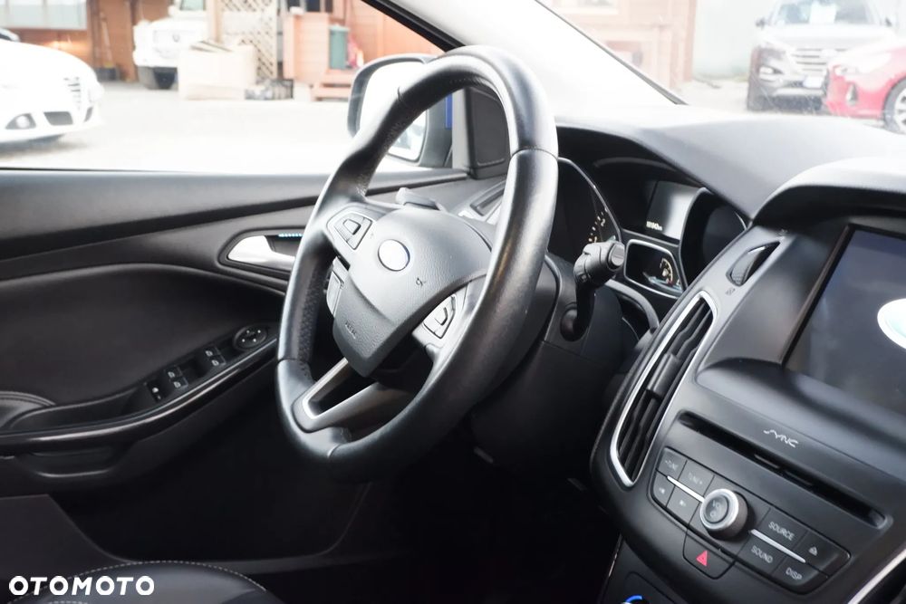 Ford Focus 1.5 EcoBoost STart-Stopp-System Titanium - 5