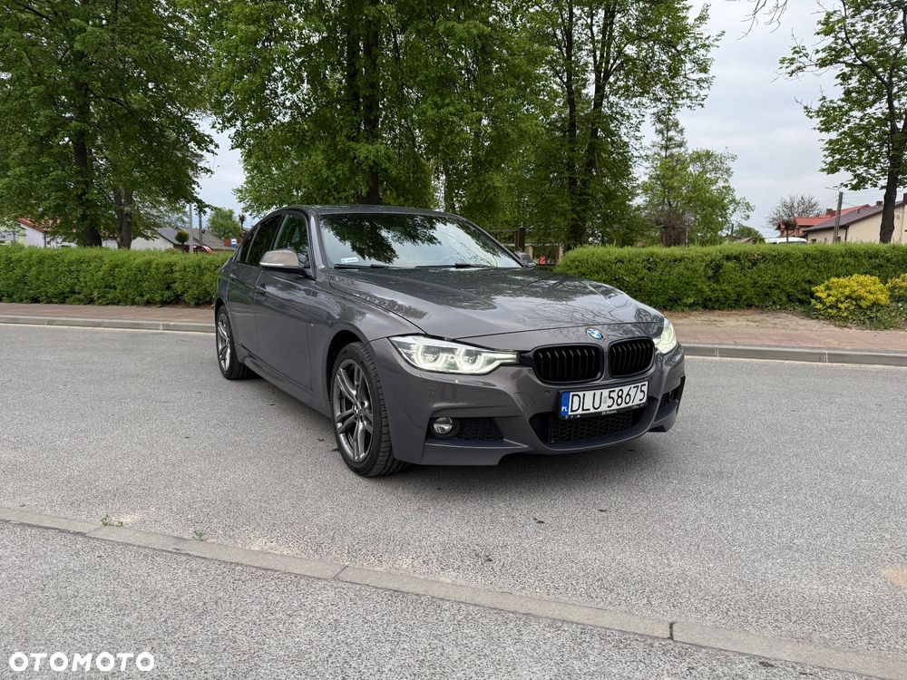 BMW Seria 3 320i xDrive M Sport - 1