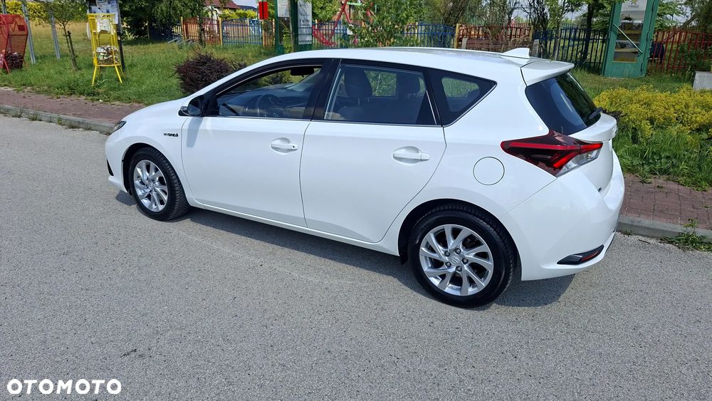 Toyota Auris 1.8 HSD Luna - 7