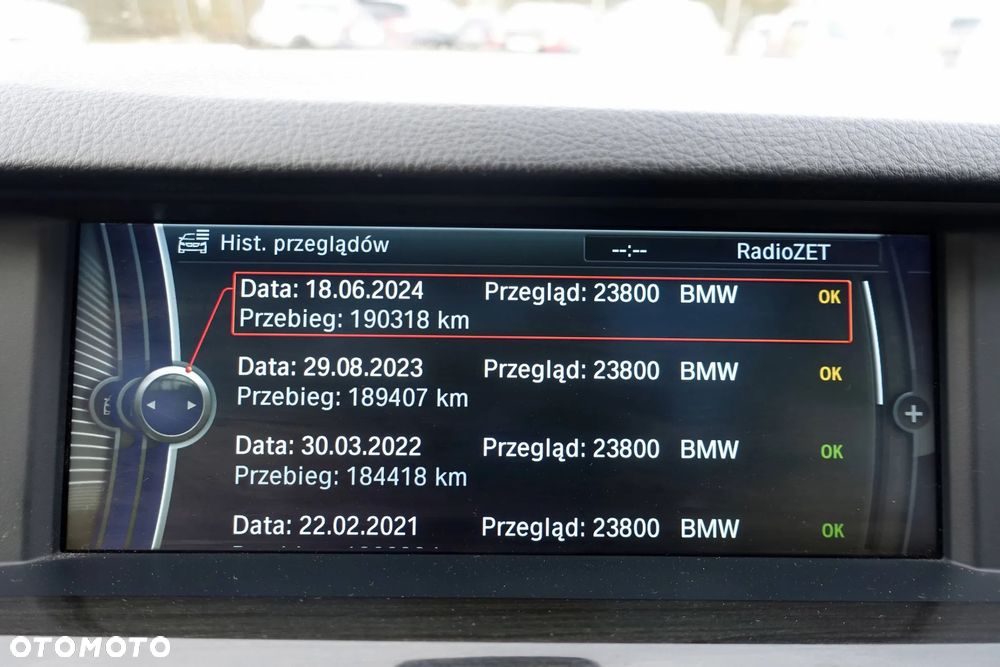 BMW Seria 5 530d xDrive Sport-Aut Modern Line - 27