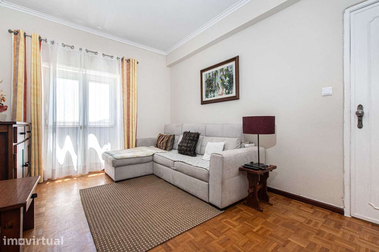 Apartamento, para venda, Sintra - Massamá e Monte Abraão - Grande imagem: 2/19