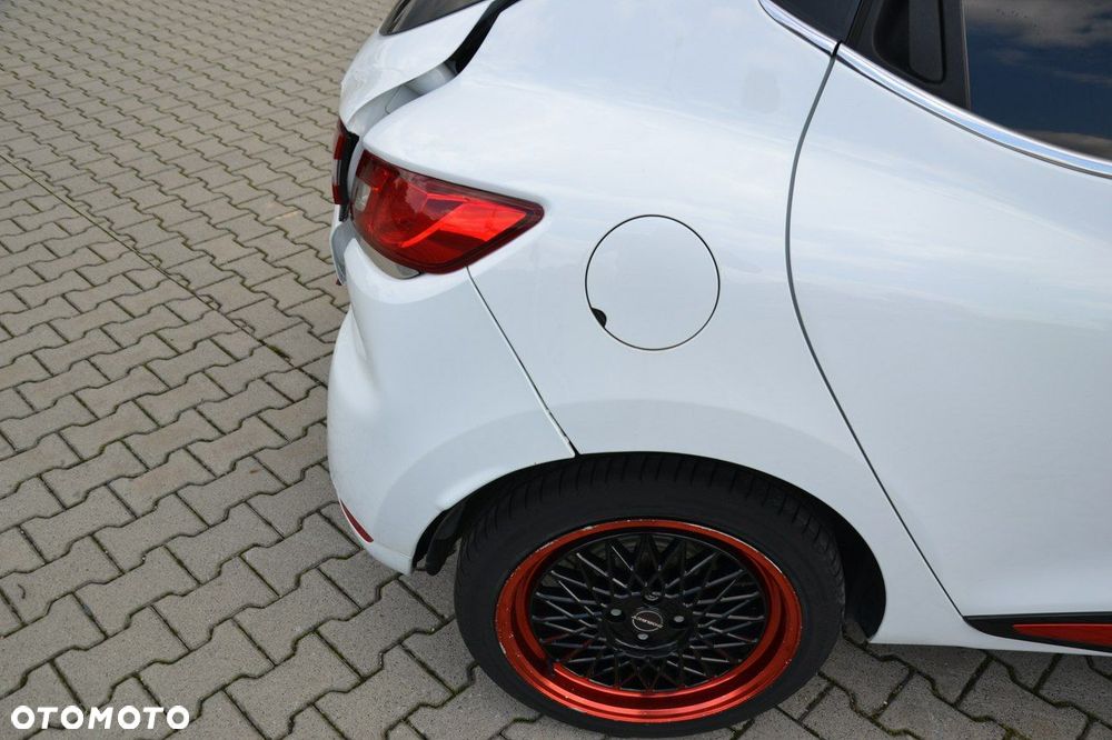 Renault Clio - 10