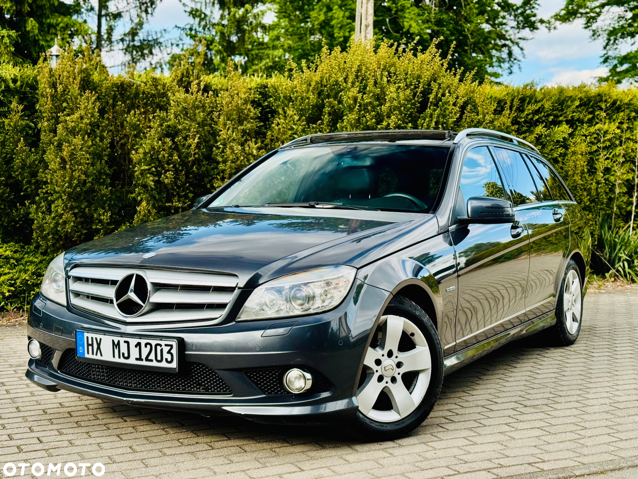 Mercedes-Benz Klasa C 220 (BlueTEC) d T 7G-TRONIC AMG Line - 31