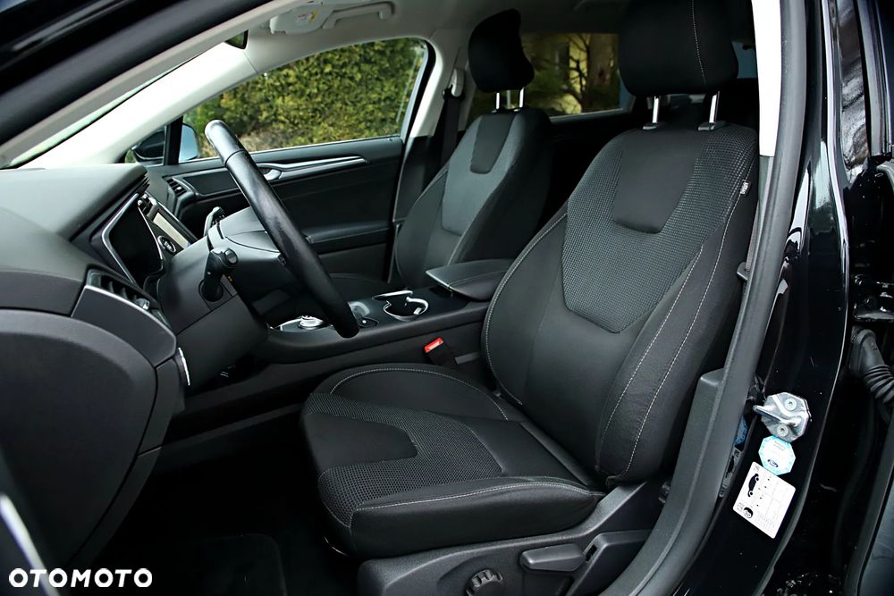 Ford Mondeo 2.0 EcoBlue Titanium - 21