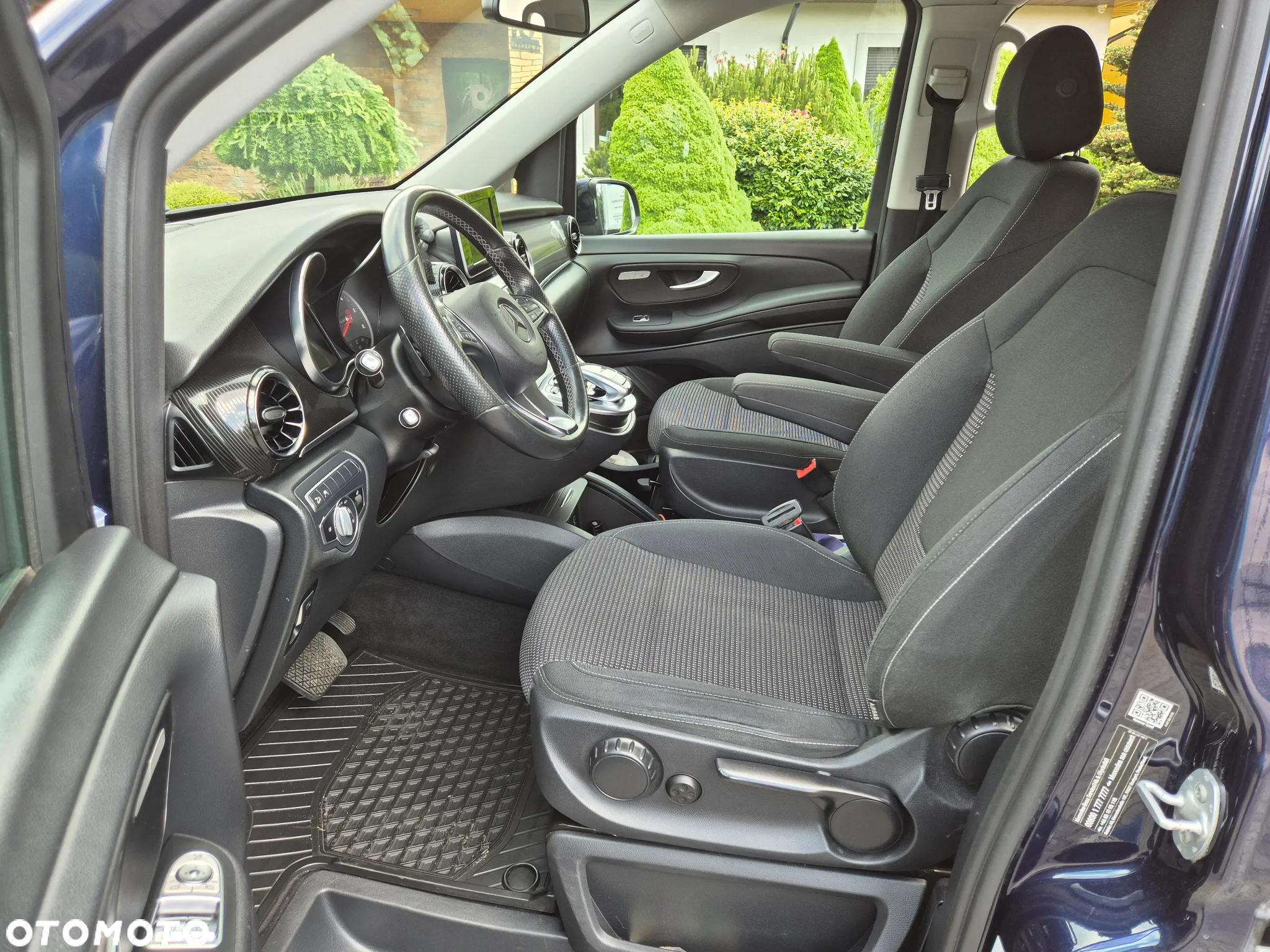 Mercedes-Benz Klasa V 220 d 4-Matic 9G-Tronic (d³ugi) - 9