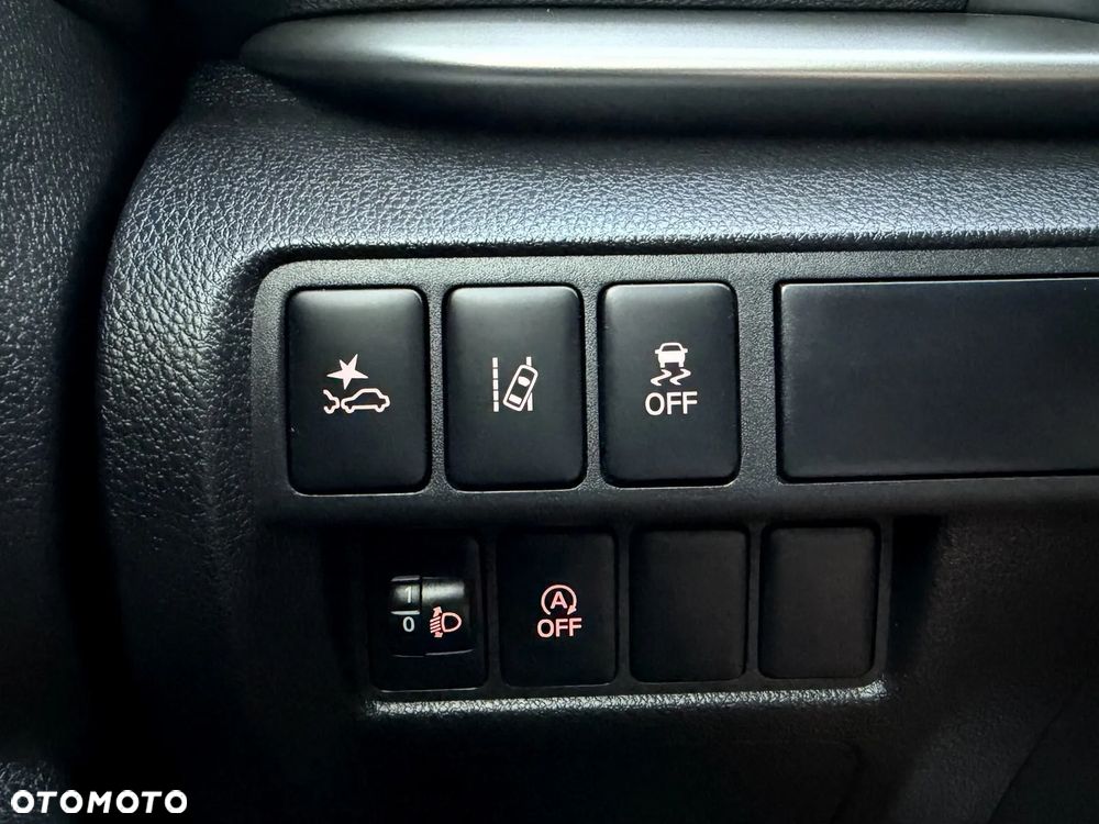 Mitsubishi Eclipse Cross 1.5 T Invite Plus - 27