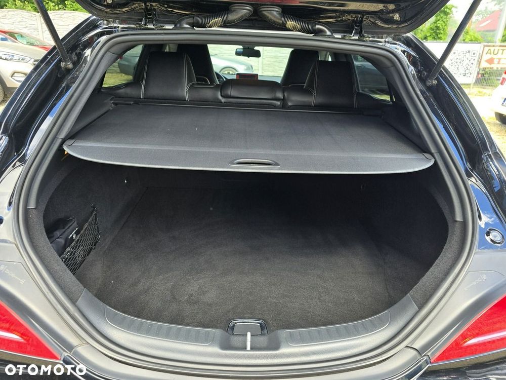 Mercedes-Benz CLA - 30