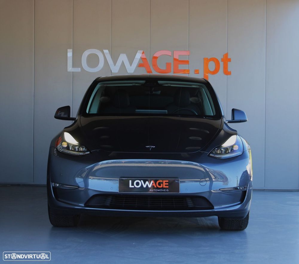 Tesla Model Y Long Range Dual Motor AWD - 19