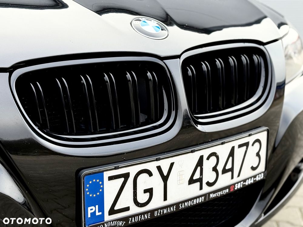 BMW Seria 3 318i - 13