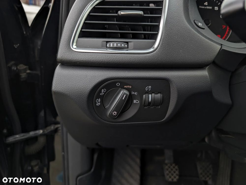 Audi Q3 2.0 TFSI Quattro - 26