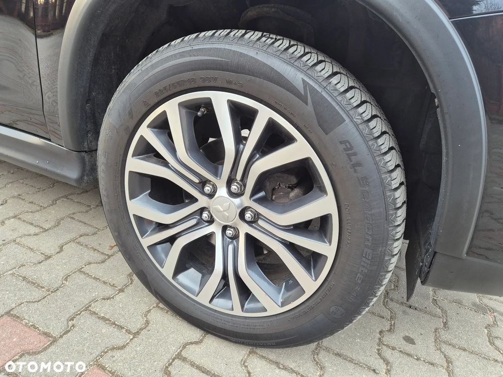 Mitsubishi ASX 1.6 Black Edition - 15