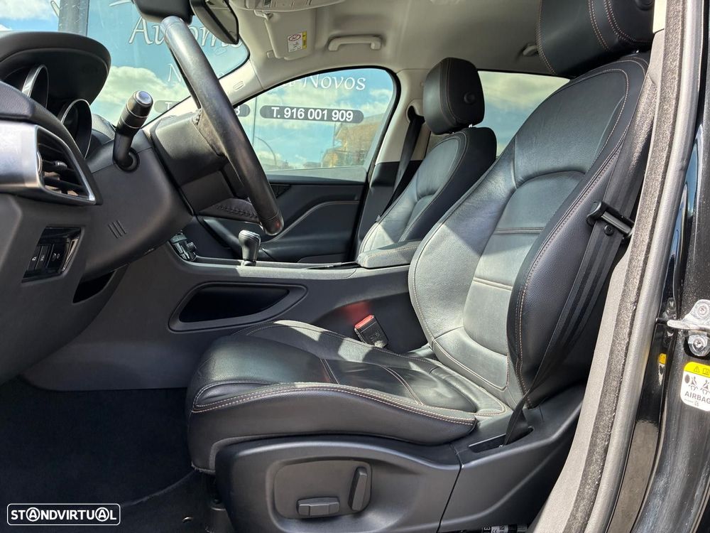 Jaguar F-Pace 2.0 i4D Prestige - 15