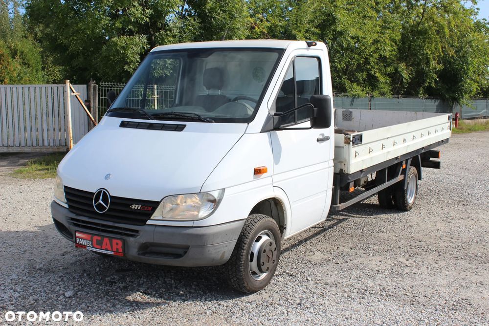 Mercedes-Benz Sprinter - 2