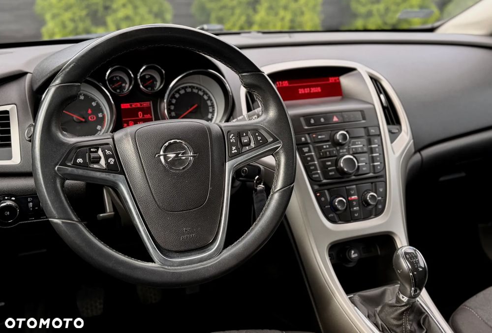 Opel Astra 1.3 CDTI Enjoy S&S - 10