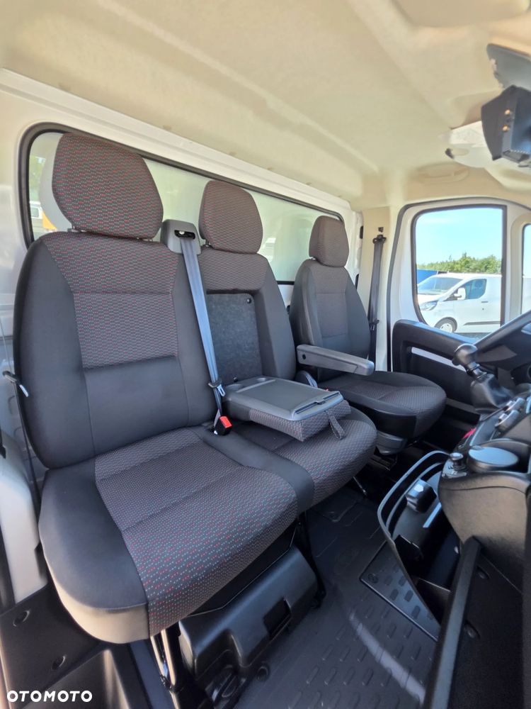 Peugeot BOXER 2,2 HDI 140 KONNY KONTENER 4,3M WINDA KLIMA WEBASTO LEDY GWARANCJA - 26