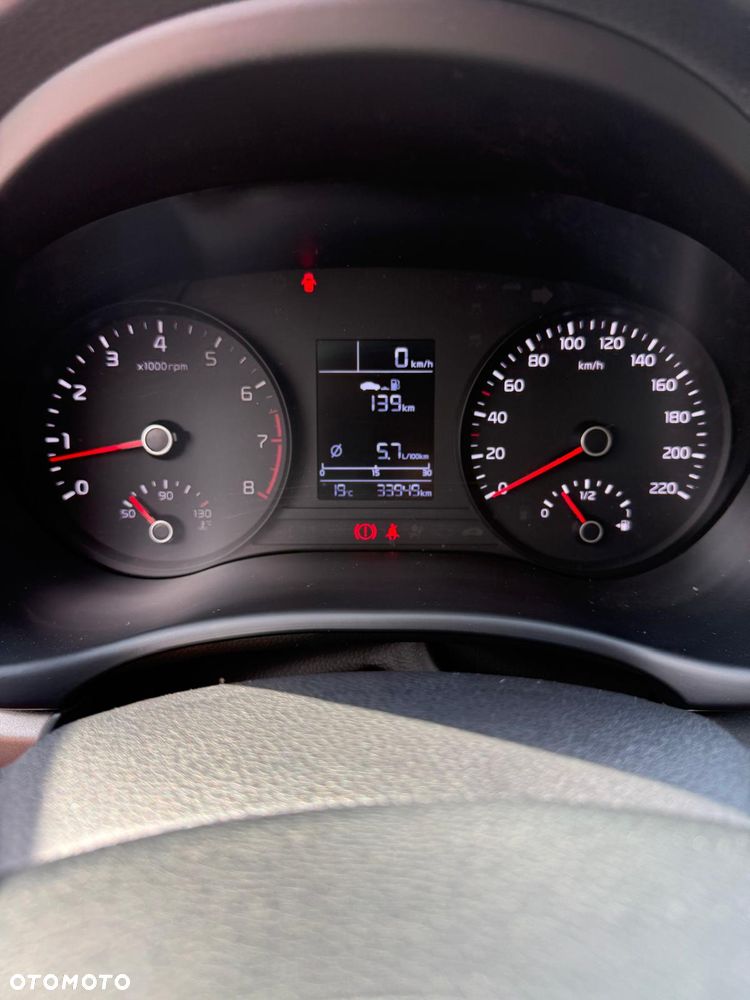 Kia Rio 1.2 M - 15