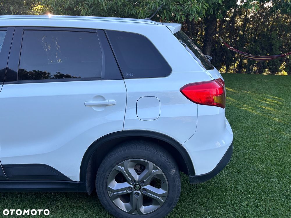 Suzuki Vitara 1.6 Premium 2WD - 6