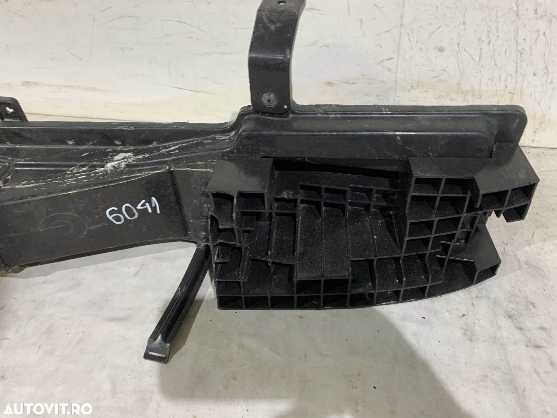 Armatura Bara spate, Hyundai IX20, 2012, 2013, 2014, 2015, 2016, 2017, 2018, cod origine OE 86630-1K000. - 5