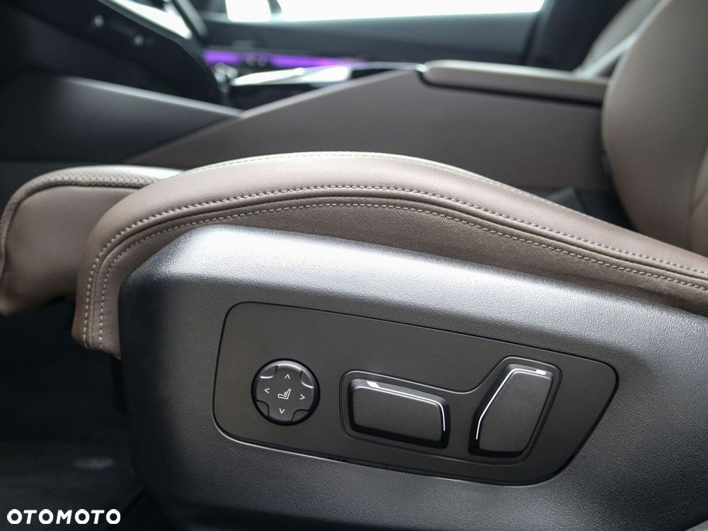 BMW Seria 5 - 16