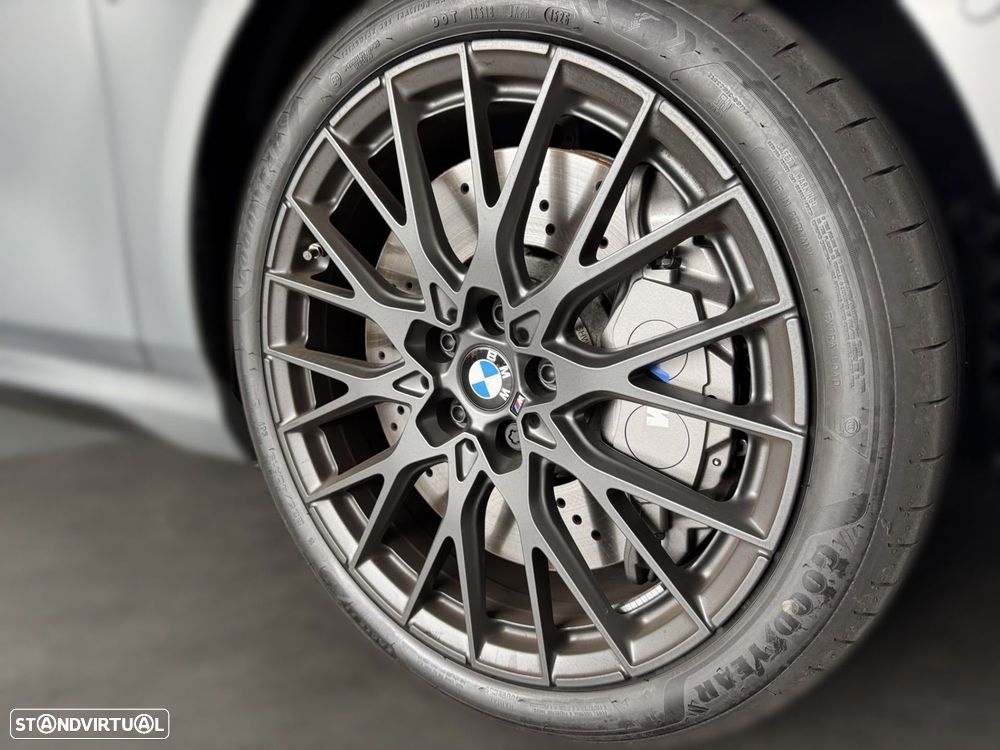 BMW M135i xDrive - 7