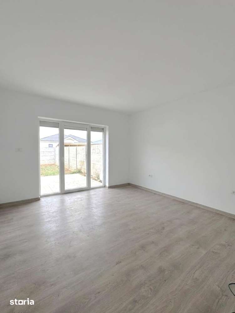 Casa noua 4 camere Vladimirescu Via Carmina prima utilizare - Imagine principală: 3/13