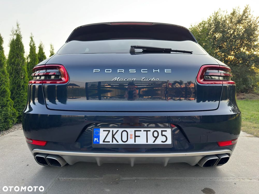 Porsche Macan Turbo PDK - 13