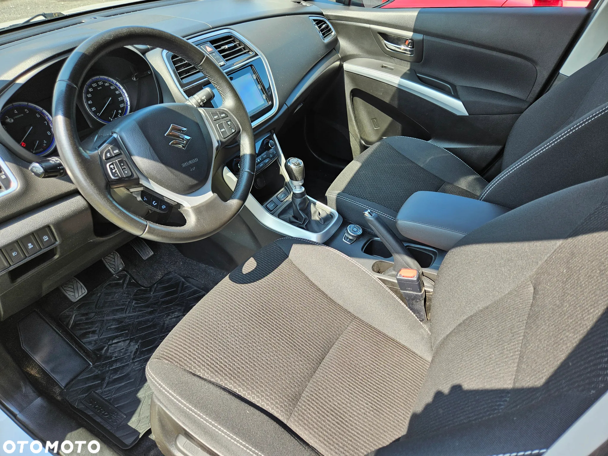 Suzuki SX4 - 10