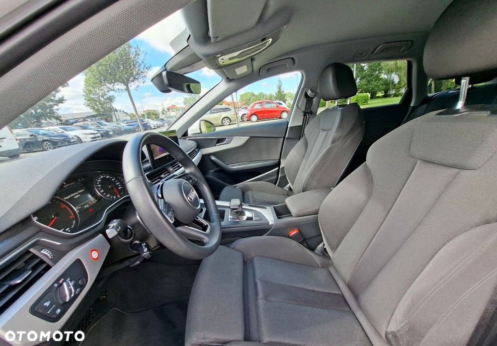 Audi A4 Avant - 22