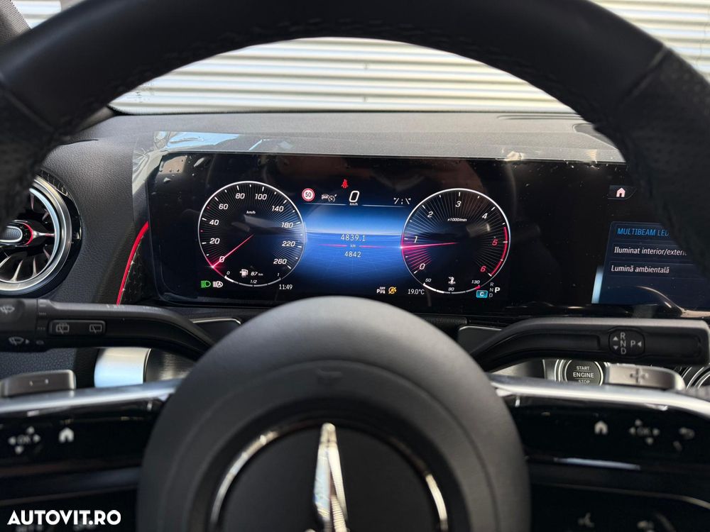 Mercedes-Benz GLB 200 d 8G-DCT AMG Line - 17