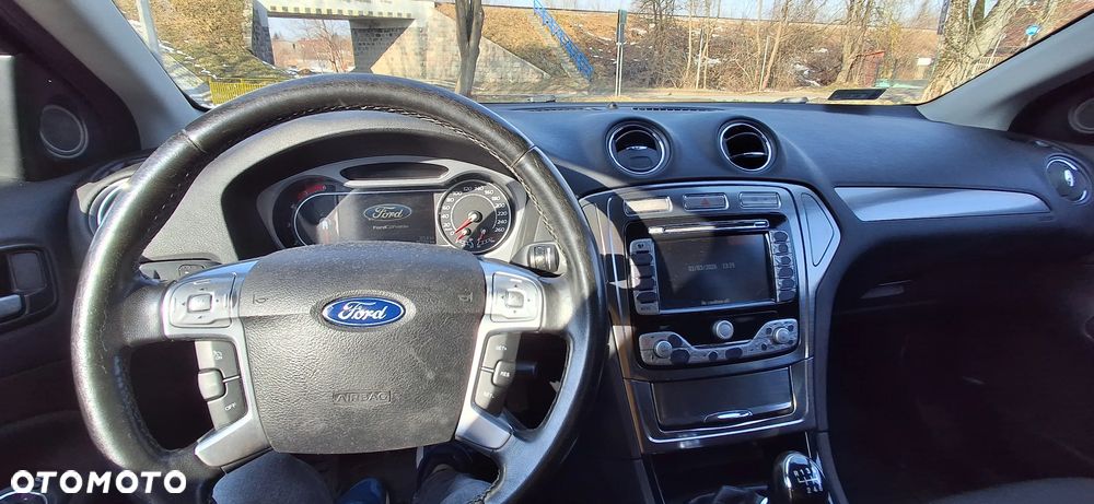 Ford Mondeo 1.8 TDCi Titanium - 14