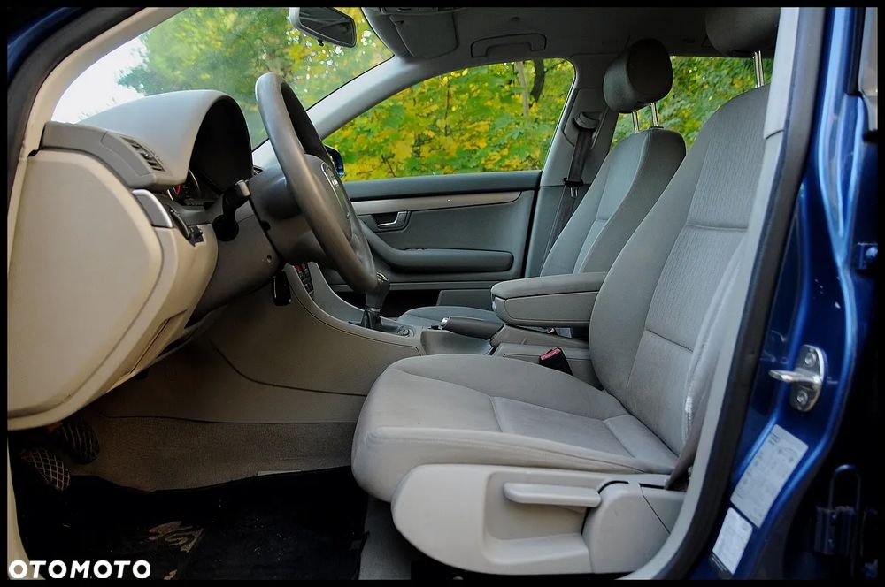 Audi A4 Avant - 6