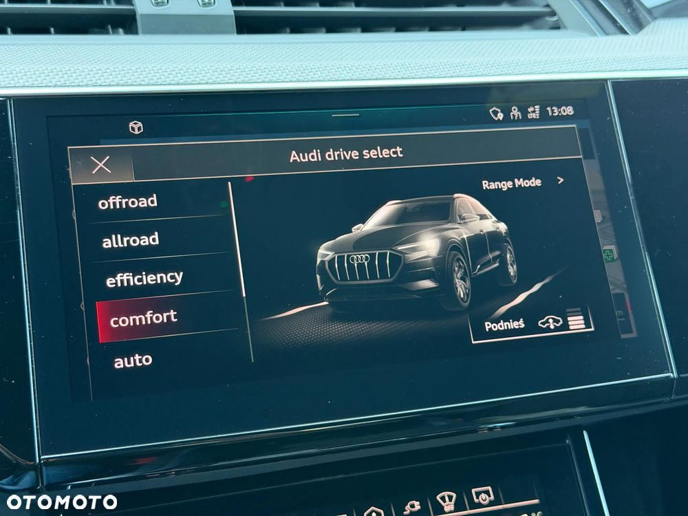 Audi e-tron 55 Quattro S Line - 28