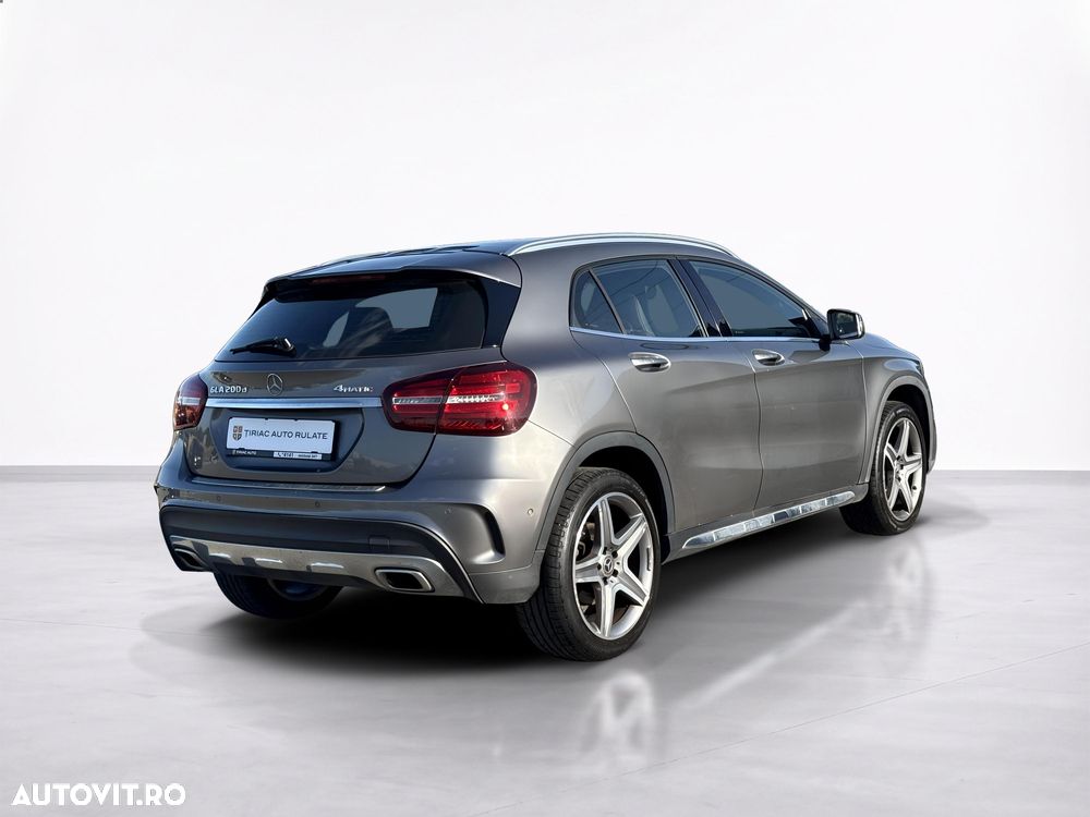 Mercedes-Benz GLA 200 d 4MATIC 7G-DCT AMG Line - 6