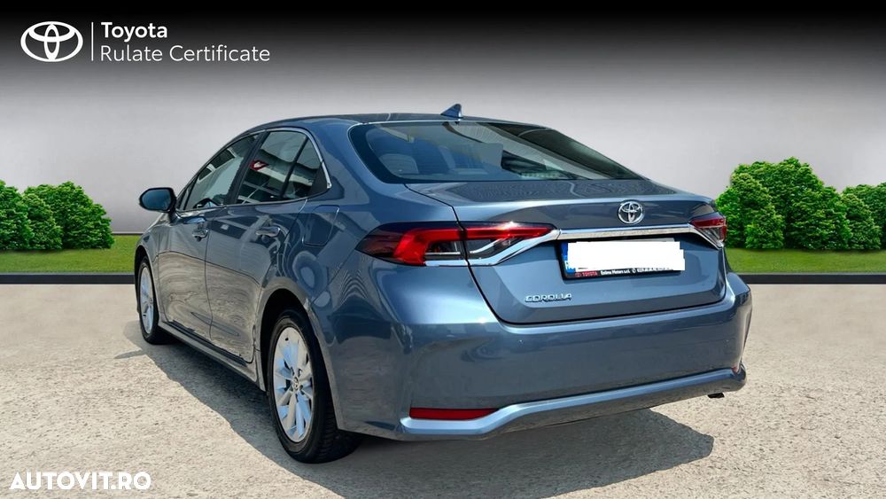 Toyota Corolla 1.6 Dynamic - 3