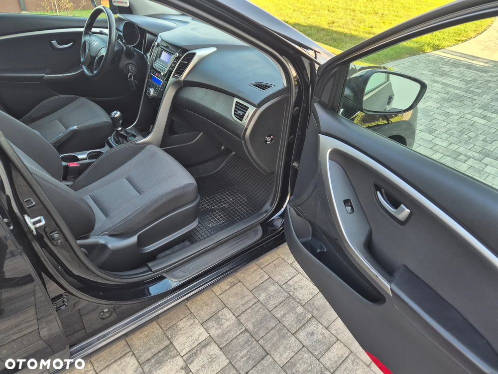 Hyundai i30 1.4 CRDi Trend - 13