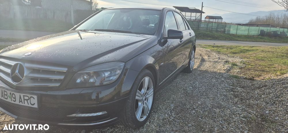 Mercedes-Benz C 200 CDI DPF Automatik BlueEFFICIENCY - 2