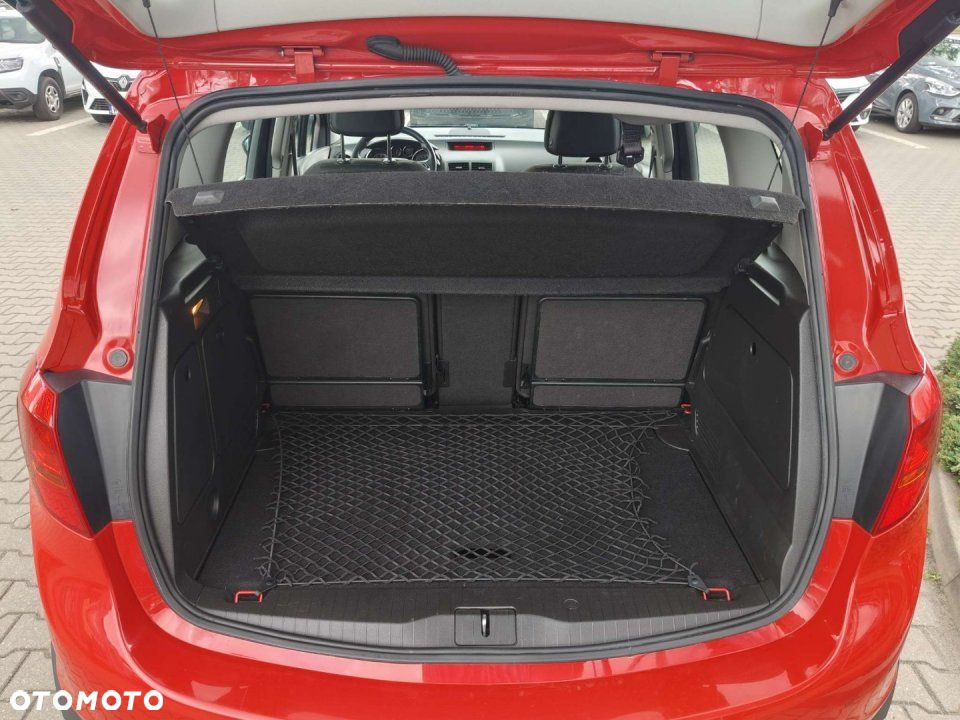 Opel Meriva - 18