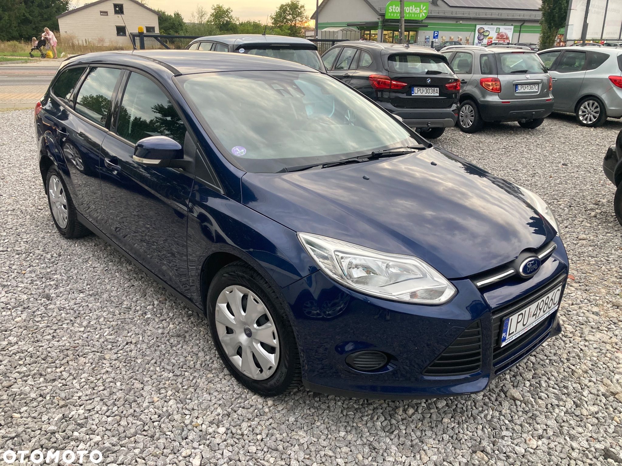 Ford Focus 1.6 Ambiente - 1