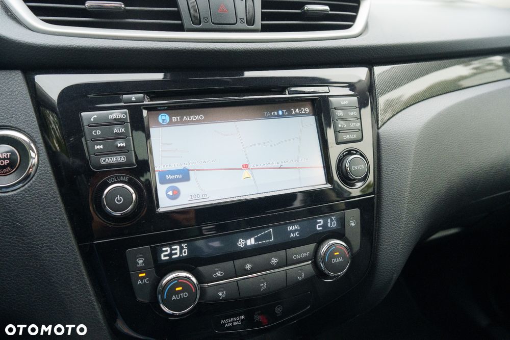 Nissan X-Trail 1.6 DIG-T N-Connecta - 26