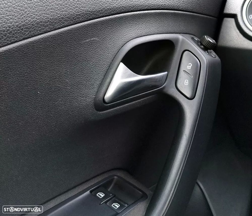 VW Polo 1.2 Trendline - 17