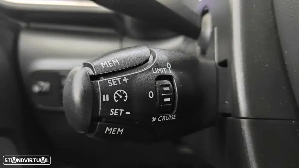 Citroën C3 1.2 PureTech Feel - 38