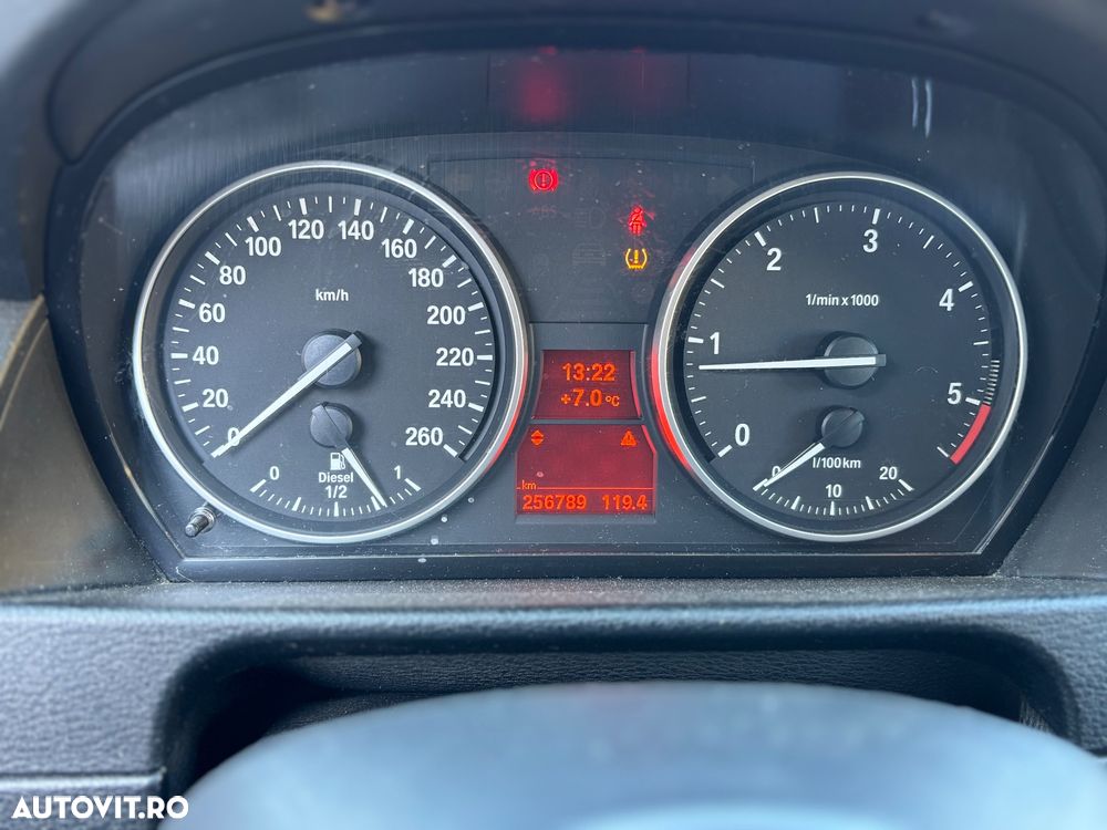 BMW X1 sDrive18d - 9